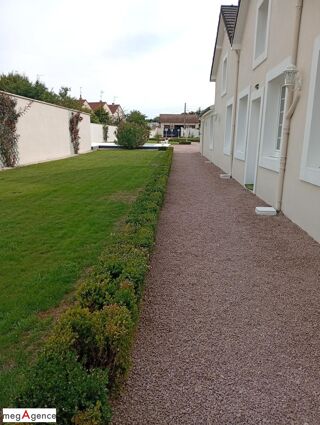  Maison à vendre 11 pièces 311 m²