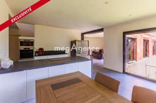  Maison � vendre 8 pi�ces 180 m�