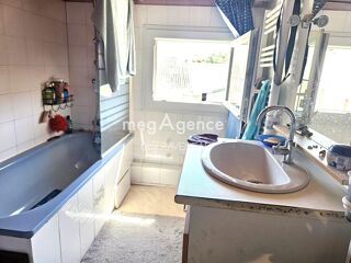  Maison à vendre 11 pièces 256 m²