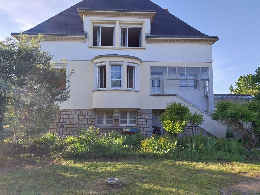 Belle maison familiale, 5 chambres, ayant bénéficié d'une belle rénovation en 2016.