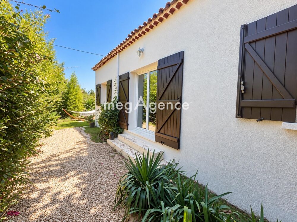 Vente Maison SIX-FOURS-MAISON DE PLAIN-PIED AVEC JARDIN PAYSAGÉ Six-fours-les-plages