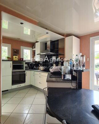  Maison à vendre 14 pièces 164 m²