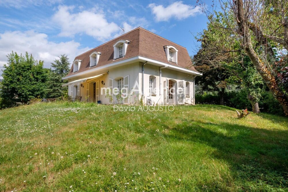 � vendre  Maison Charbonni�res-les-Bains (69260)