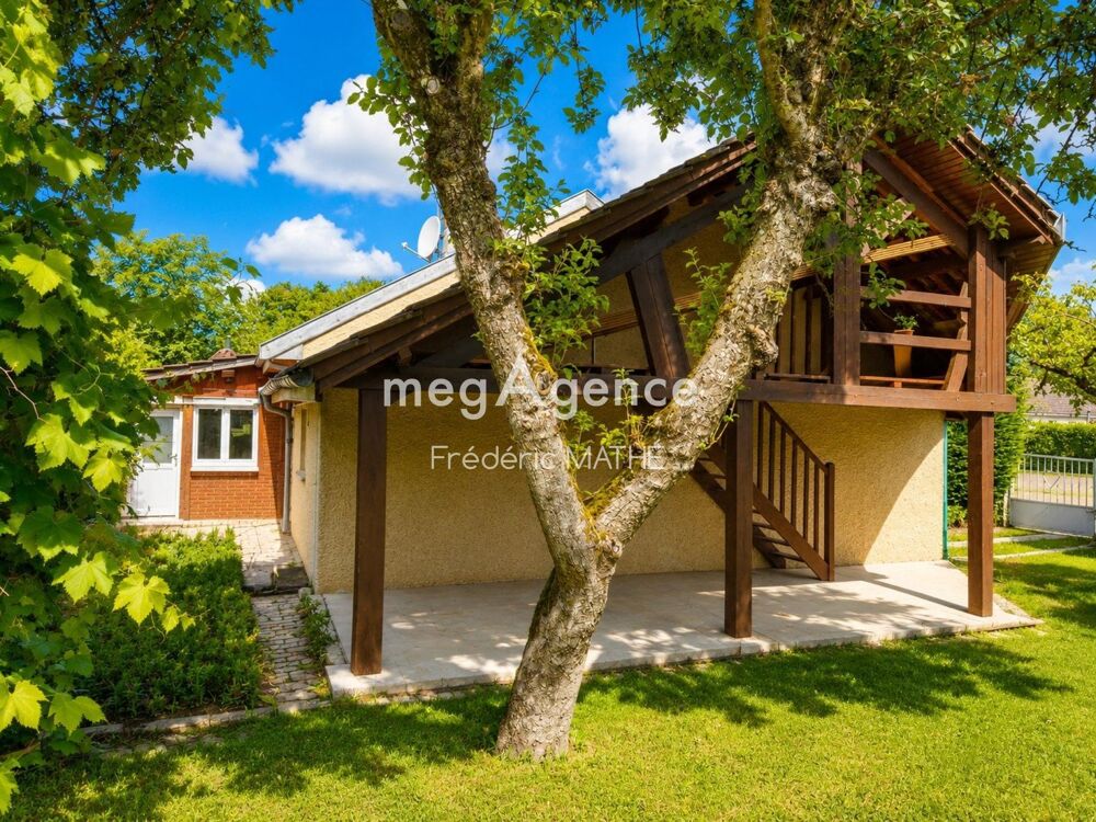 Vente Maison Maison de plain-pied avec dépendances et jardin Piney