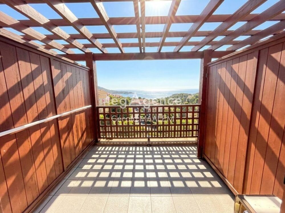 Vente Appartement Appartement de 38m² avec terrasses et vue mer à Saint Raphaël Saint-raphael