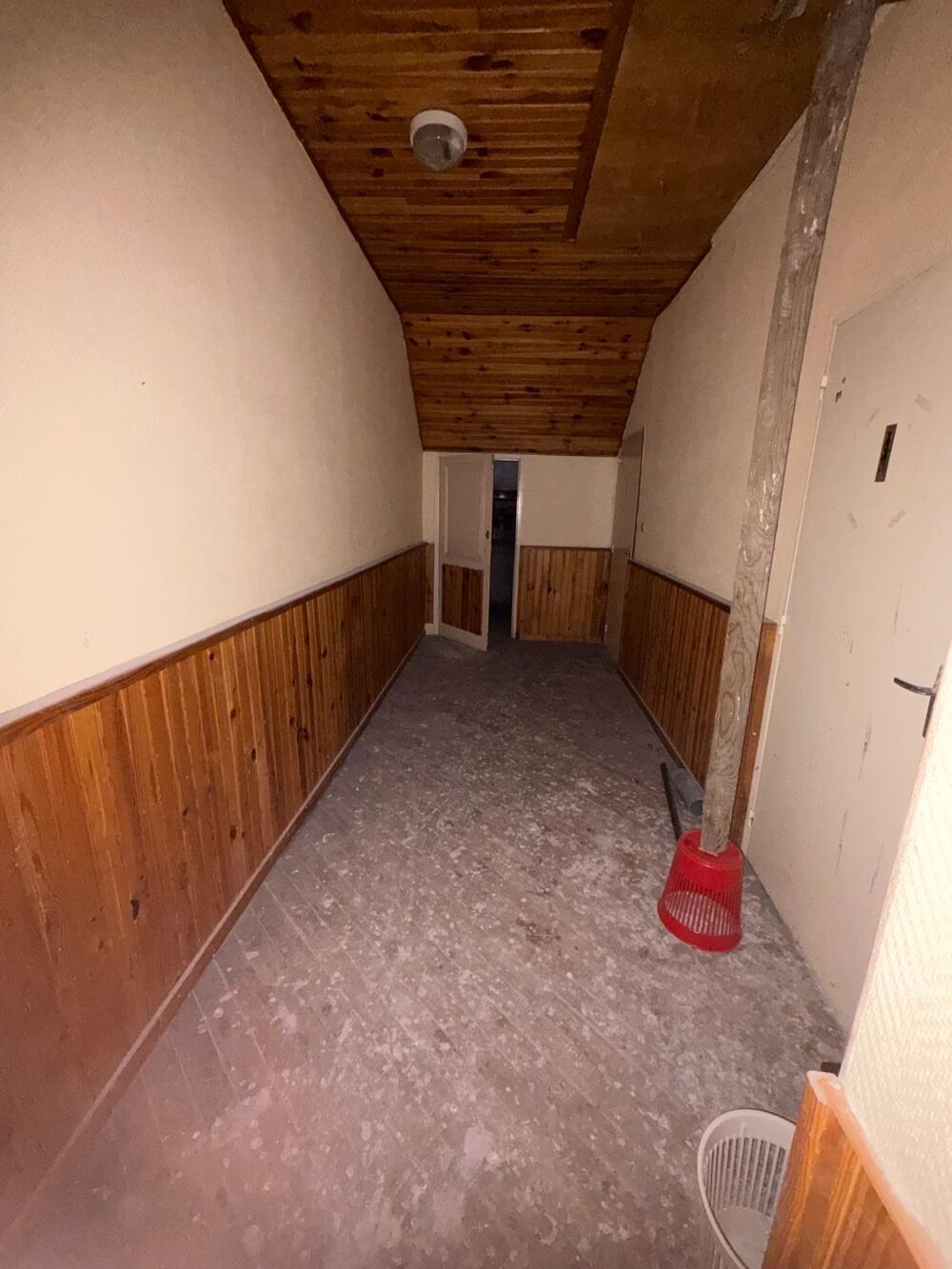 Vente Appartement APPARTEMENT A RÉNOVER 136m2 - Cuzieu - 1000m2 de Terrain Cuzieu