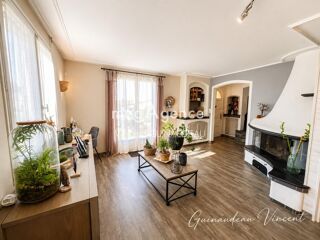  Maison à vendre 10 pièces 174 m²