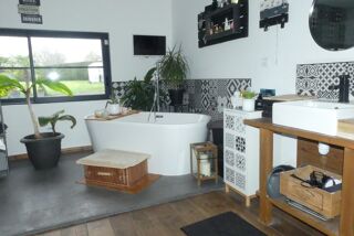  Maison � vendre 3 pi�ces 186 m�