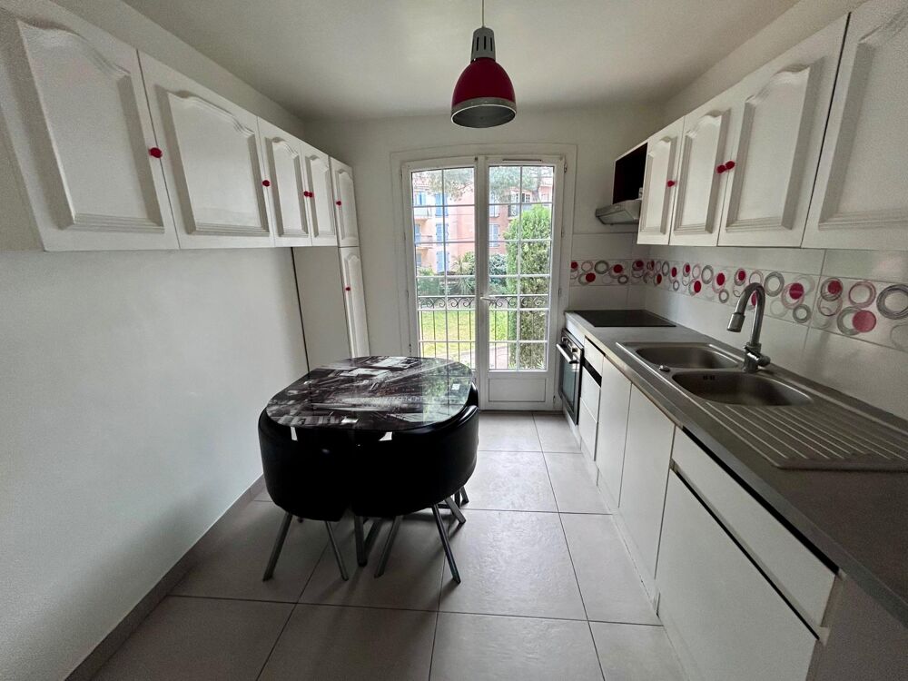 Vente Appartement A VENDRE : Appartement T2 49m² - VALESCURE - SAINT-RAPHAEL - 83700 Saint-raphael