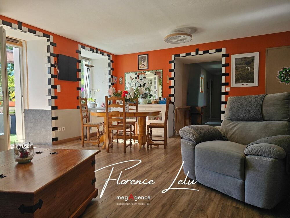 Vente Maison maison spacieuse avec terrain 12474 m² Saint-gilles-les-bois