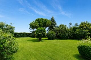  Maison à vendre 7 pièces 238 m²