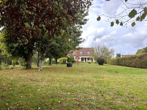   PROCHE DU CENTRE VILLE Maison - 6 pi�ce(s) - 146 m�