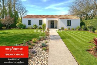  Terrain à vendre 745 m²