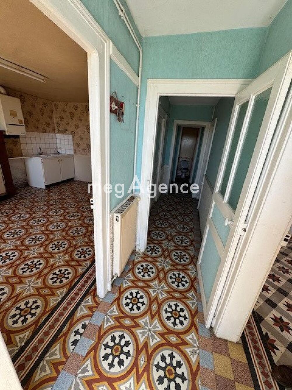 Vente Maison Maison en pierre à renover Essay