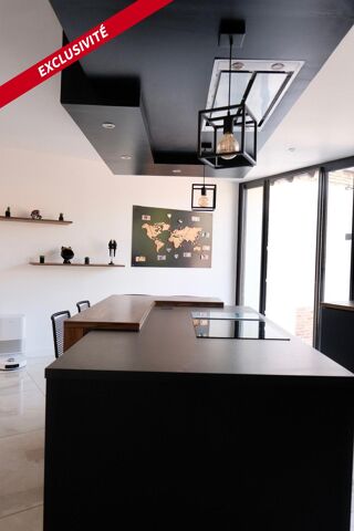  Maison  vendre 3 pices 230 m