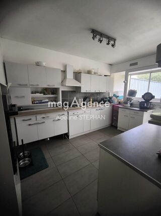  Appartement � vendre 4 pi�ces 97 m�