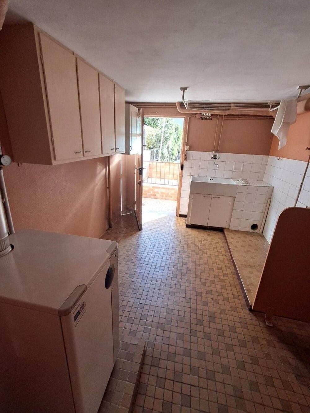 Vente Maison QUARTIER MADELEINE , maison type Leroi-Haricot en bon état général avec garage , jardin et parking Le mans