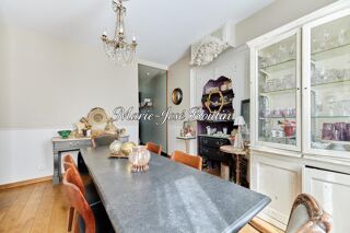  Maison � vendre 8 pi�ces 205 m�