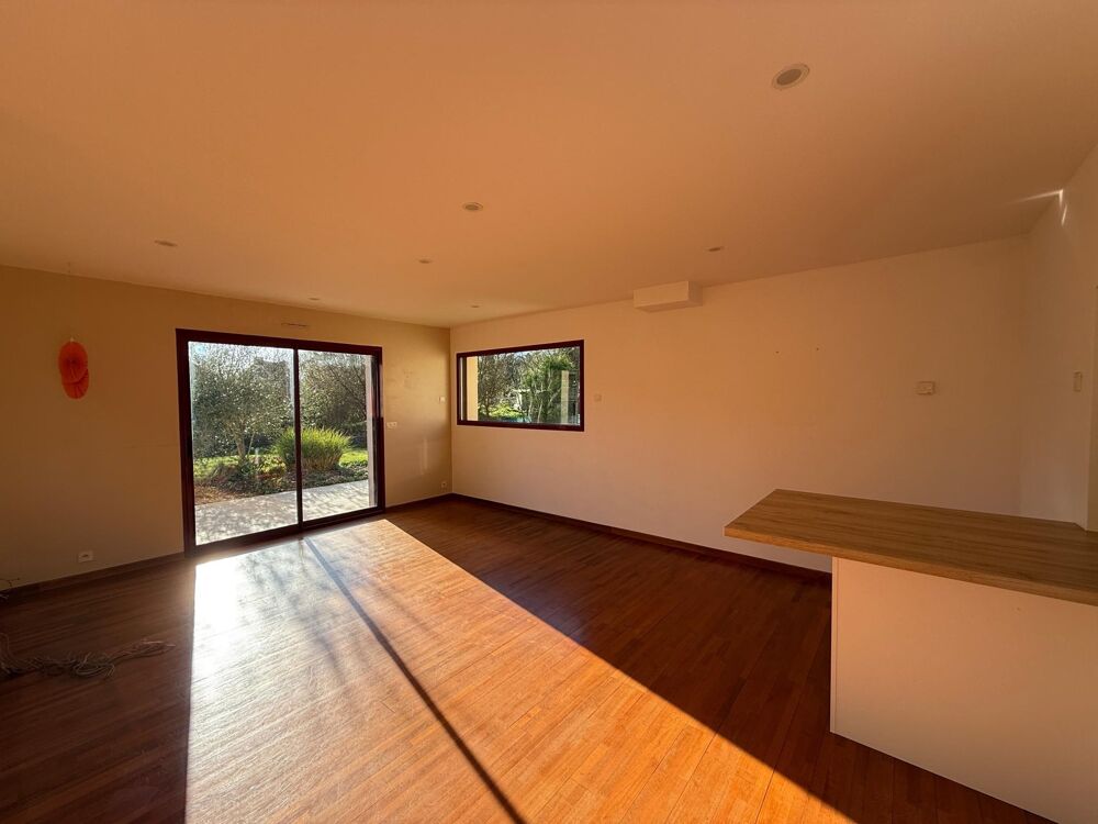 Maison contemporaine - 4 chambres - grand jardin