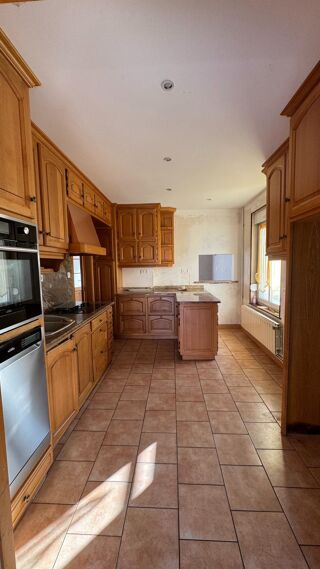  Maison � vendre 9 pi�ces 200 m�