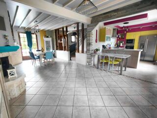  Maison � vendre 9 pi�ces 200 m�