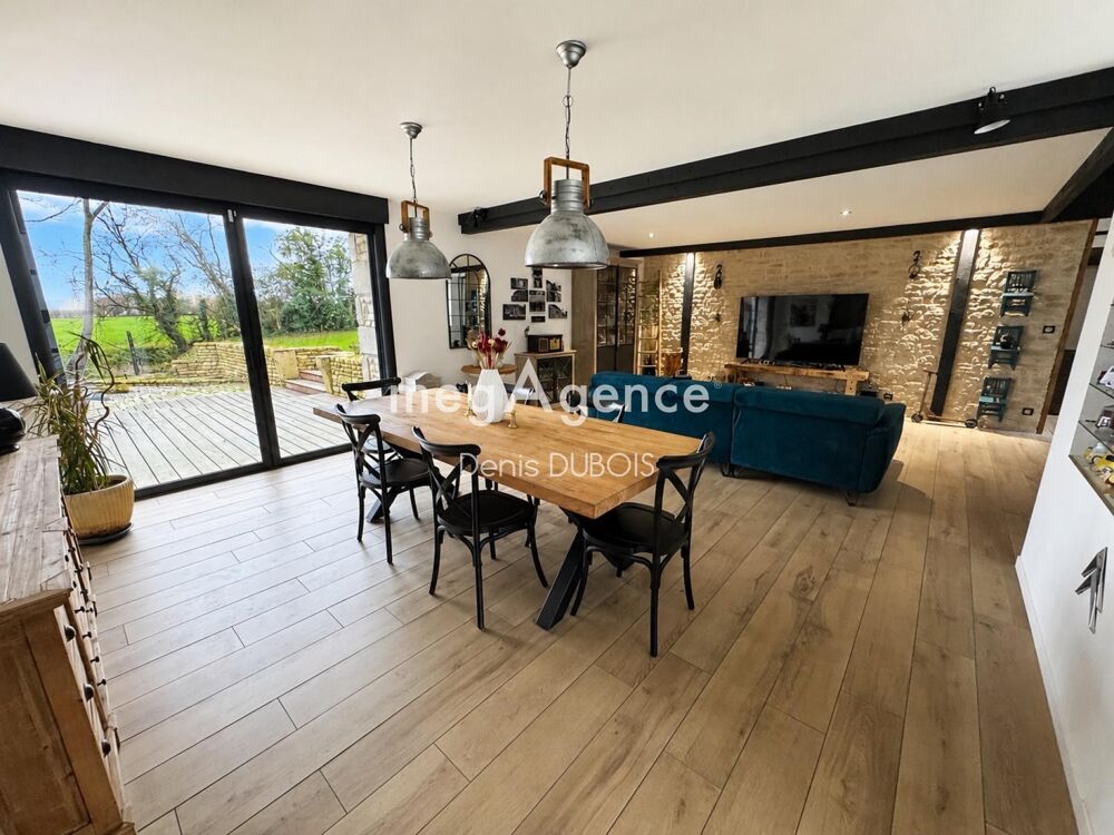propriété comprenant 2 vastes maisons rénovées