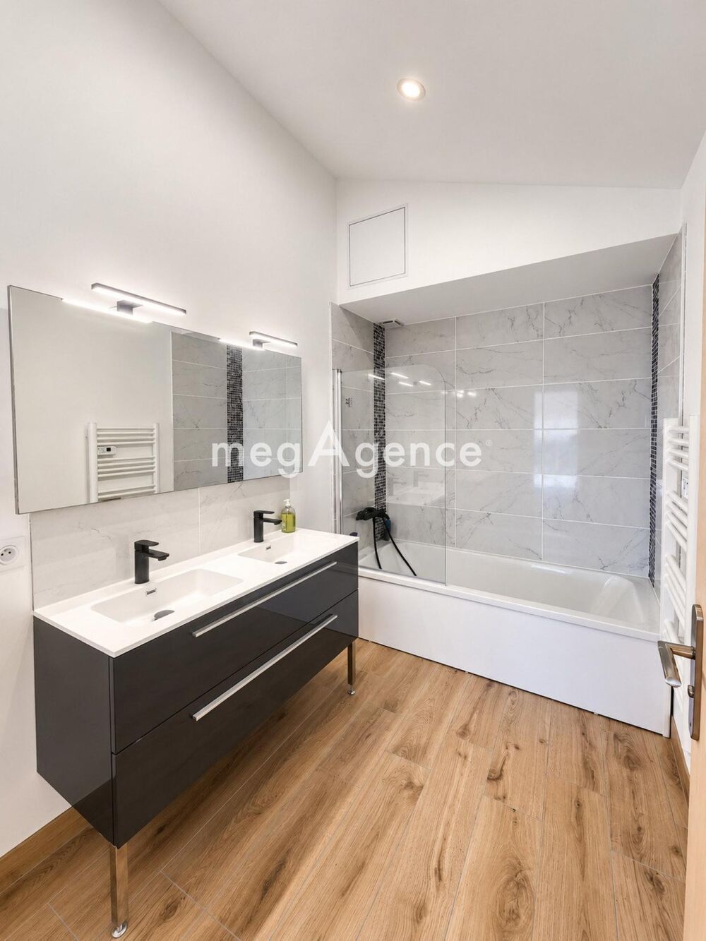 Vente Maison Maison 100m²  4 pièces Saint-andre-de-cubzac