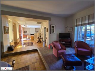  Maison � vendre 9 pi�ces 225 m�