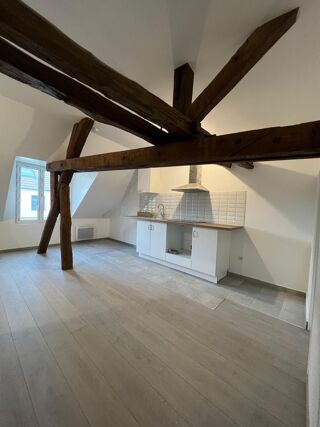  Immeuble à vendre 172 m² Sens