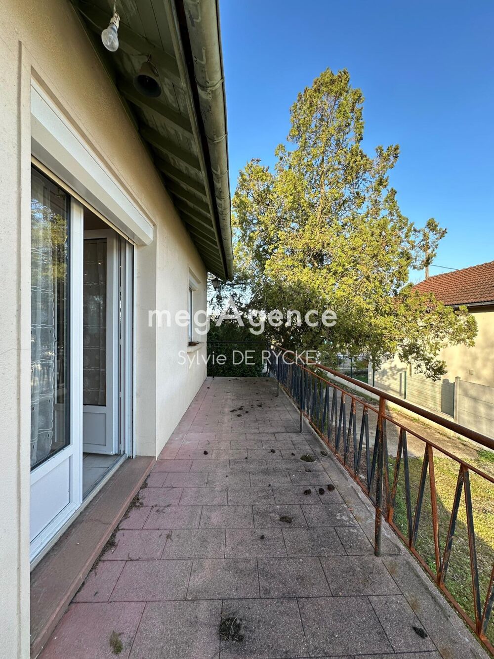 Vente Maison Maison sur sous sol total et terrain de 1891m2 de terrain clos Champigny