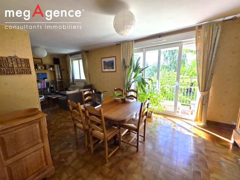 Vente Maison TROARN CENTRE – Maison familiale 160 m² – 5 chambres – DPE A – Terrain arboré 1000 m² Troarn