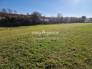  Terrain à vendre 932 m²