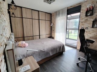  Maison � vendre 10 pi�ces 205 m�