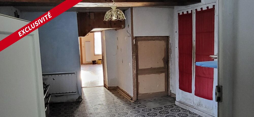 Vente Maison MAISON DE VILLE de 159 m2.  6 PIECES. GARAGE, JARDIN ! Oucques la nouvelle