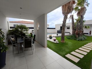  Maison � vendre 4 pi�ces 196 m�