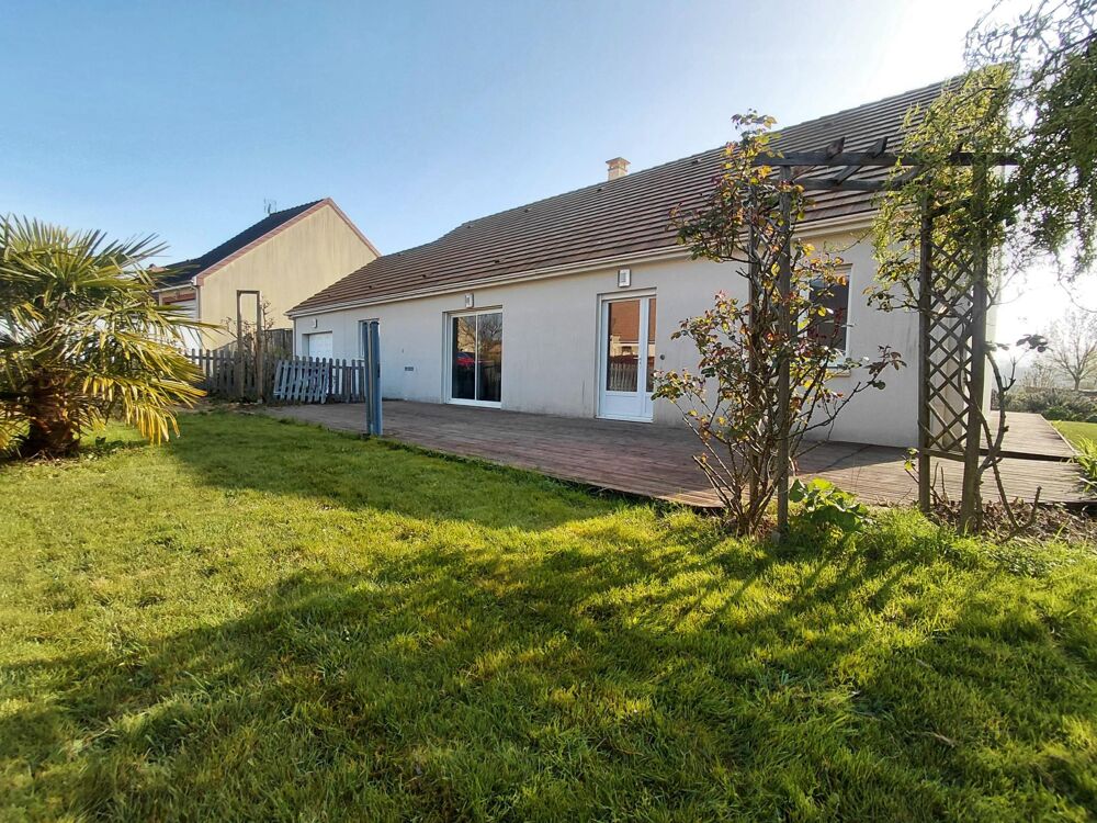 Maison (2011), plain pied, 4 chambres, jardin, garage