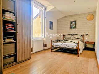  Maison à vendre 8 pièces 232 m²