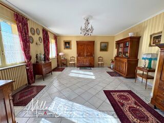  Maison � vendre 6 pi�ces 203 m�