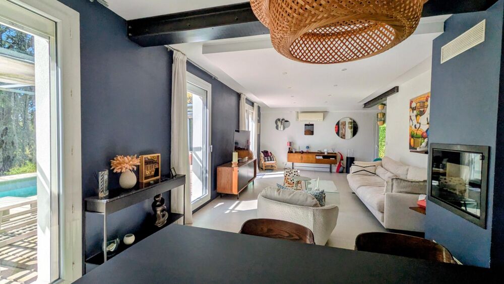 Maison spacieuse (6 Chambres) avec piscine, proche de la nature