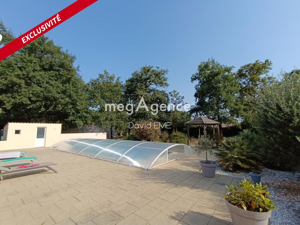 Vente Maison VILLA  8 pièces, 6 chambres, 192 M2, Piscine, Terrain 2800 m2, NOTRE DAME DE RIEZ Notre dame de riez