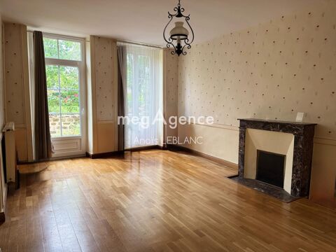  Maison en pierre proche Evron Maison - 5 pièce(s) - 158 m²