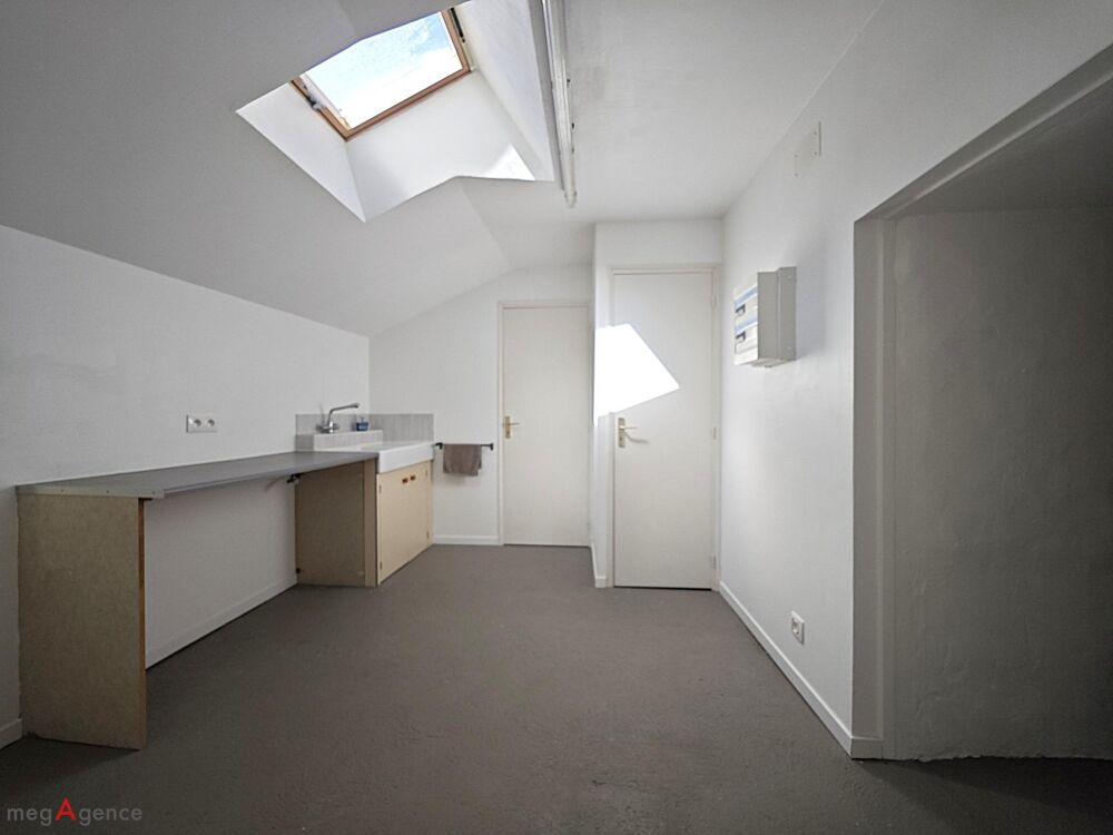 Vente Maison Maison en pierre 95 m² Pleucadeuc