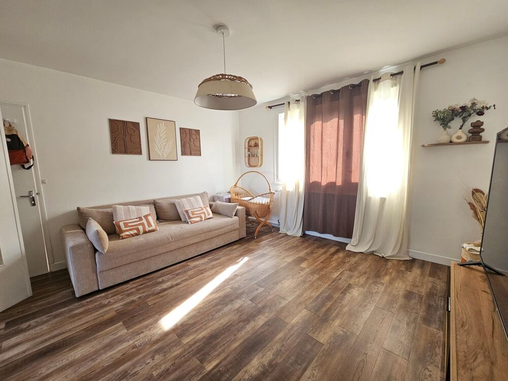 Vente Maison Maison sur sous-sol complet avec jardin clos, dans un environnement recherché Thouars