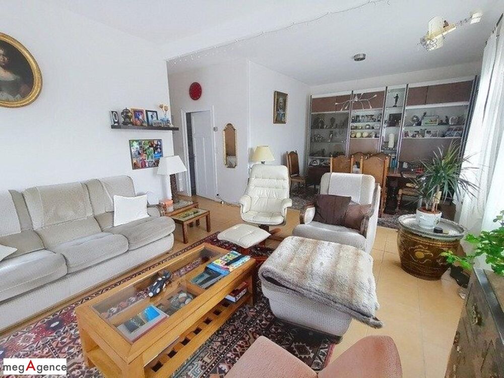 Appartement T4 85 m² hypercentre de ST LUNAIRE