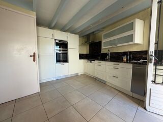  Immeuble à vendre 200 m²