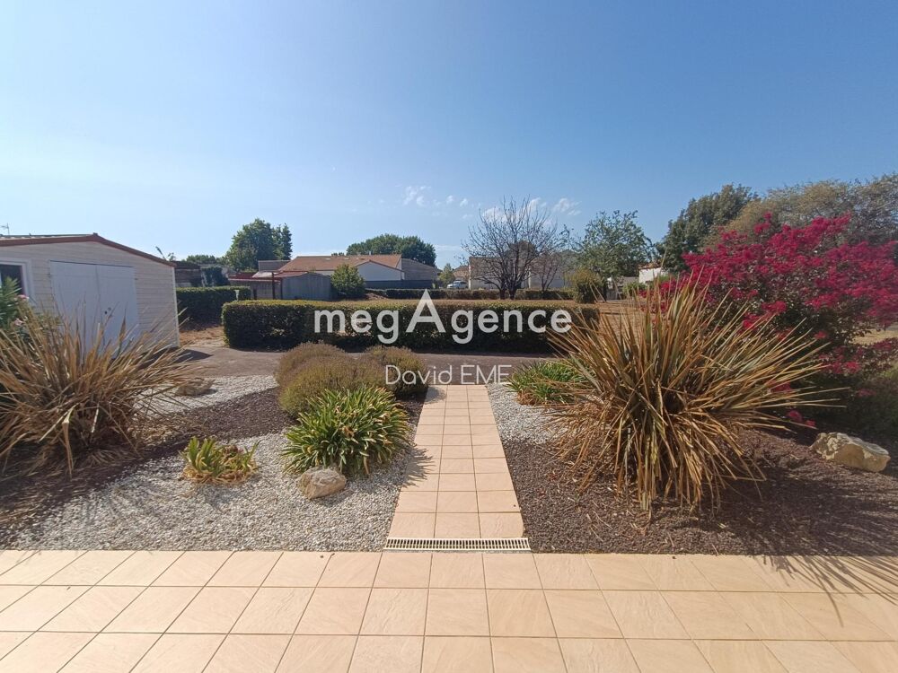 Vente Maison 5 Pièces, 108 m2, 3 chambres, AIZENAY Centre Aizenay