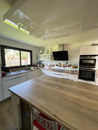  Maison � vendre 7 pi�ces 228 m�