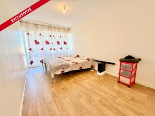  Appartement  vendre 4 pices 83 m