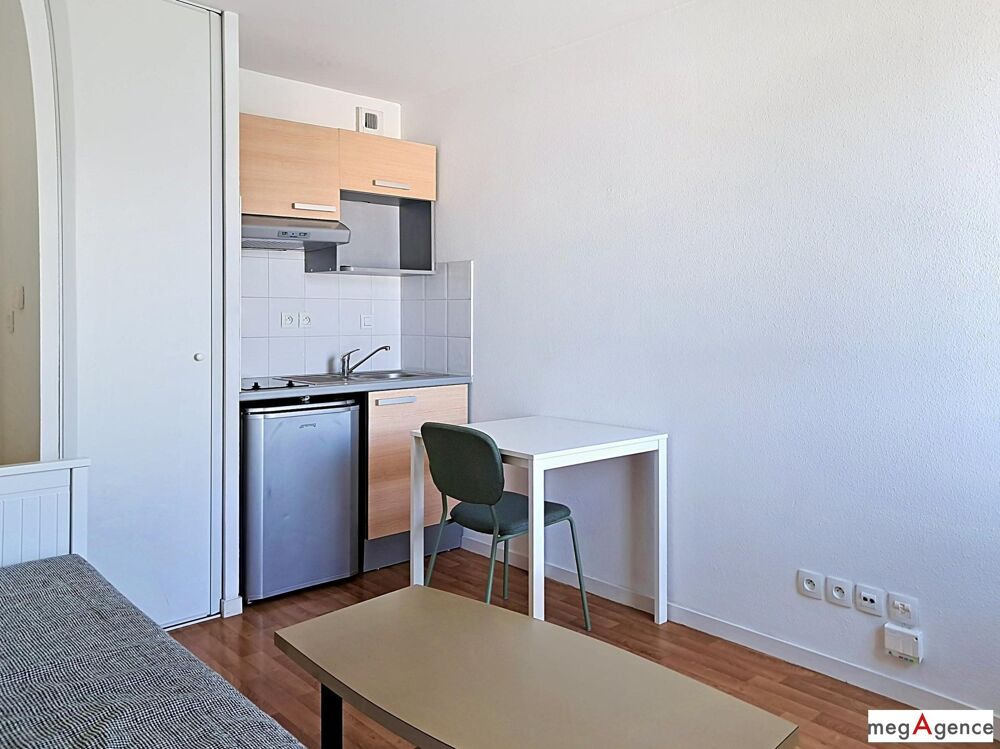 Nantes Hauts Pavés - Studio meublé