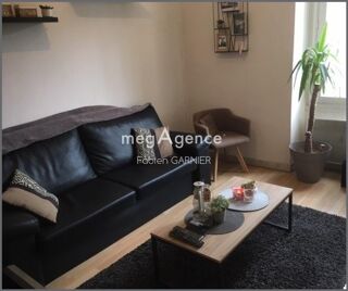  Appartement à louer 2 pièces 34 m²